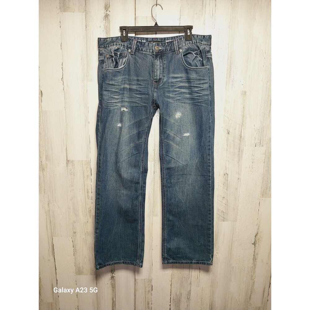 INC International Barcelona Relaxed Fit Jeans Men's 36x30 Distressed (38x31)
